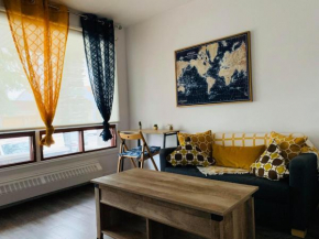 One Bedroom 20 min from Downtown - Perfect for couple